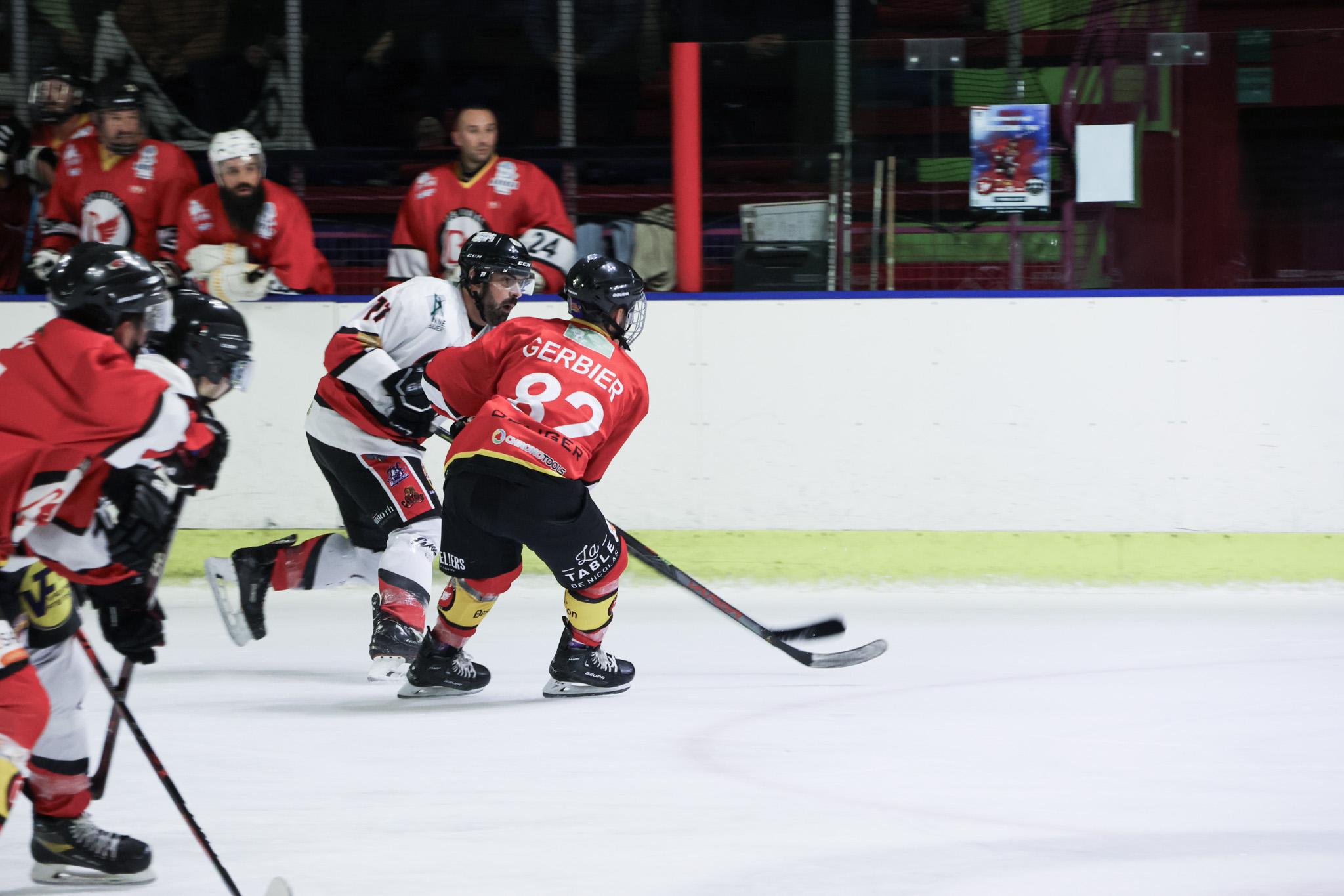 Besançon 2 - 5 HC Savoie