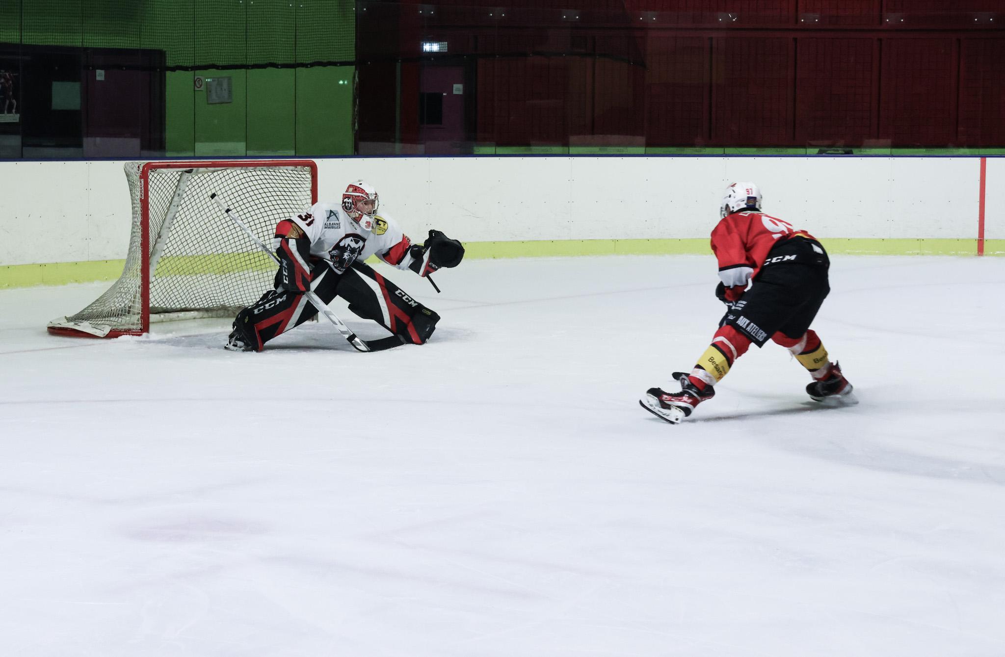 Besançon 2 - 5 HC Savoie