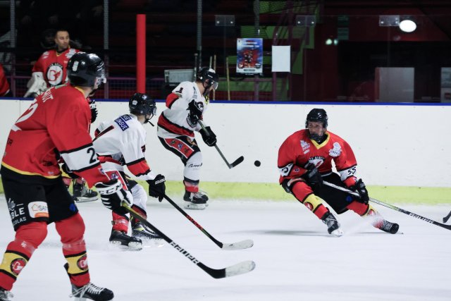 Photo hockey match Besançon - HC Savoie le 09/12/2023