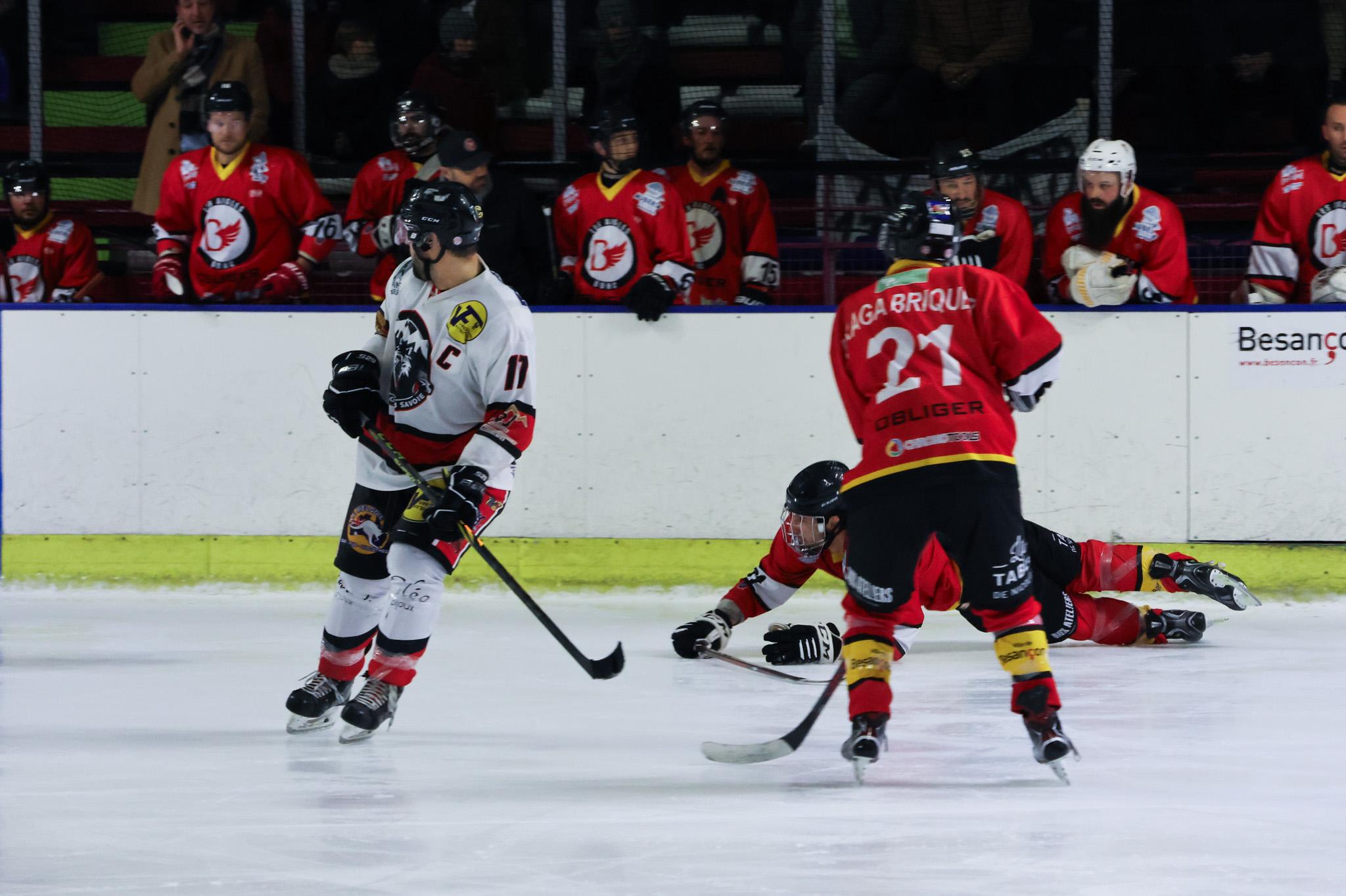Besançon 2 - 5 HC Savoie