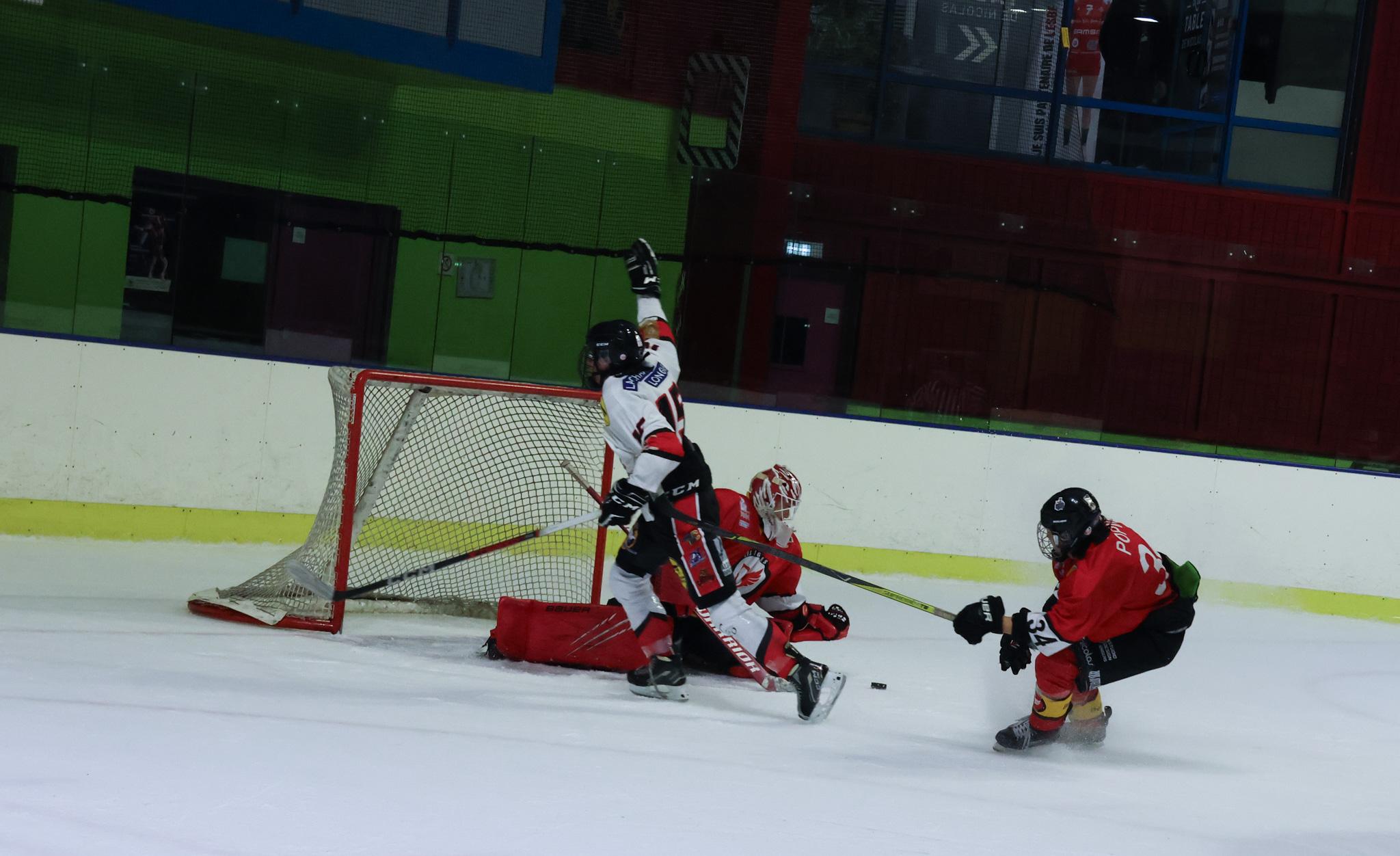 Besançon 2 - 5 HC Savoie