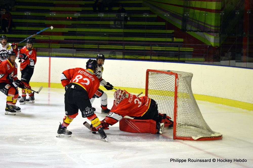 Besançon 2 - 5 HC Savoie