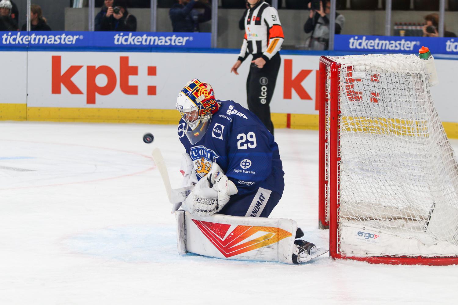 Switzerland 3 - 4 Finland