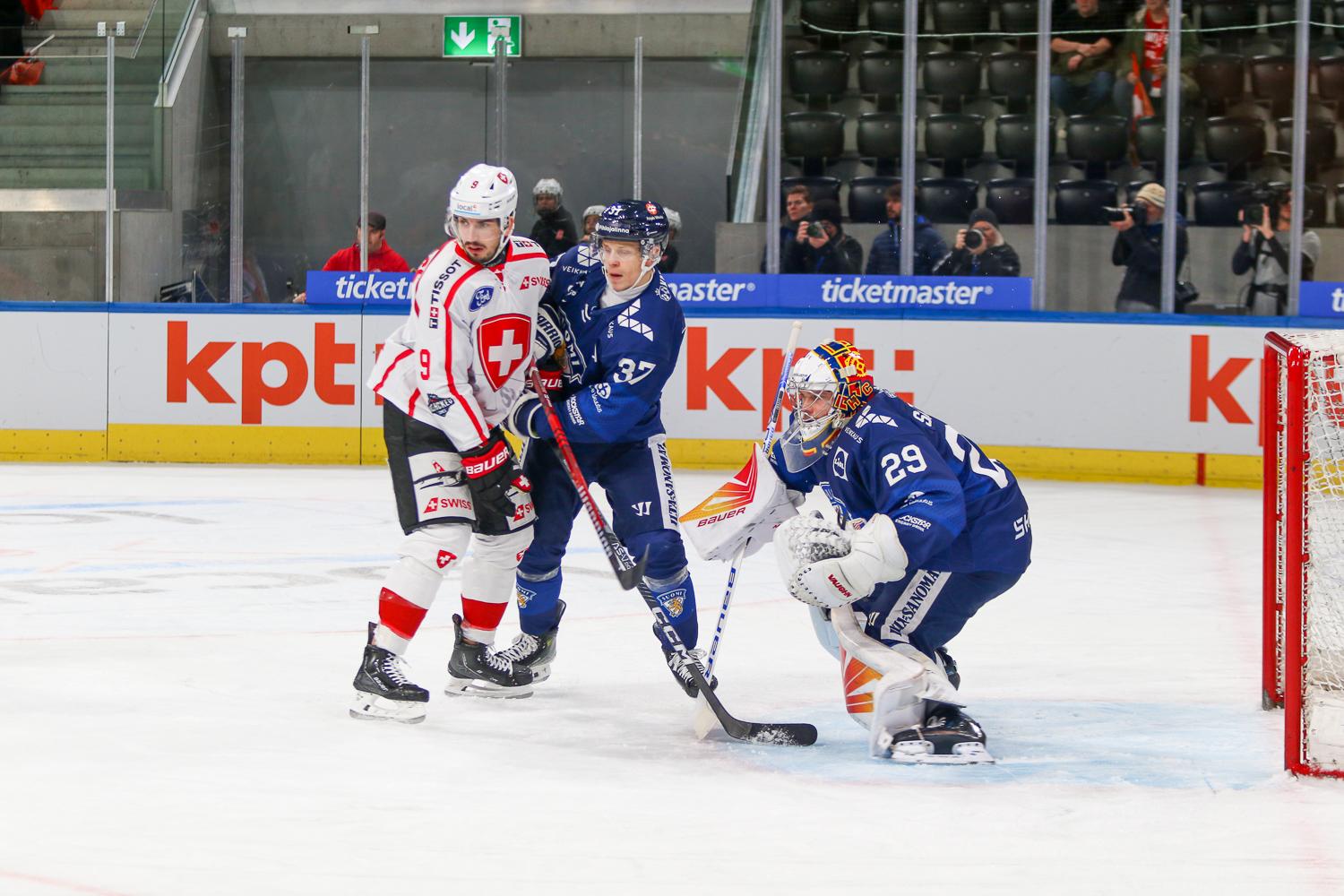 Switzerland 3 - 4 Finland