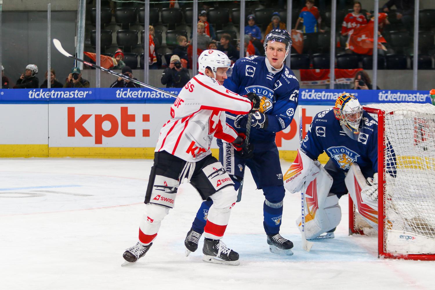 Switzerland 3 - 4 Finland