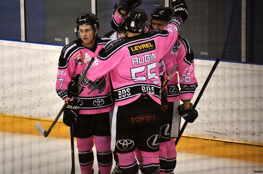 Rennes 4 - 6 Cholet II
