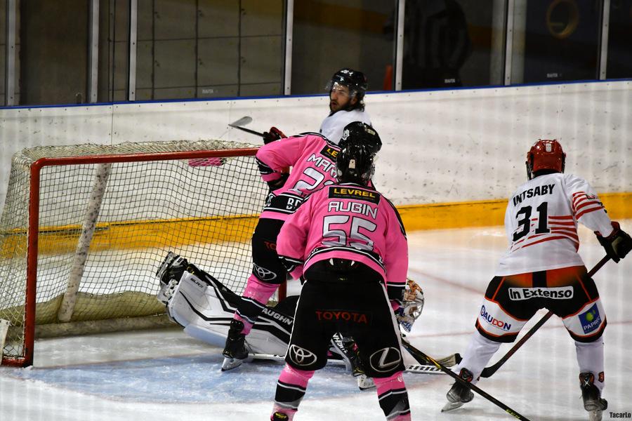 Rennes 4 - 6 Cholet II
