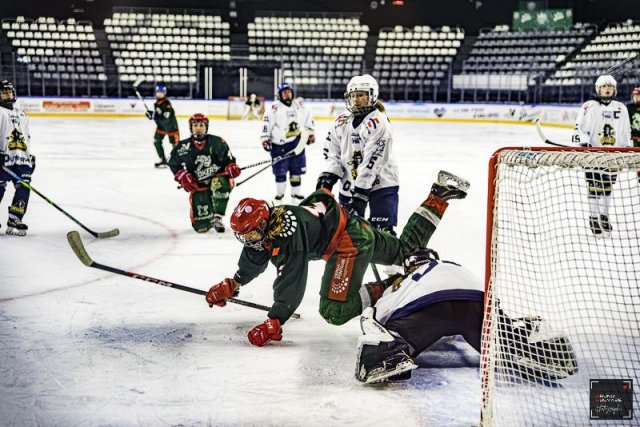 Photo hockey match Cergy-Pontoise / Féminin - Dunkerque mineur / Fem. le 16/12/2023