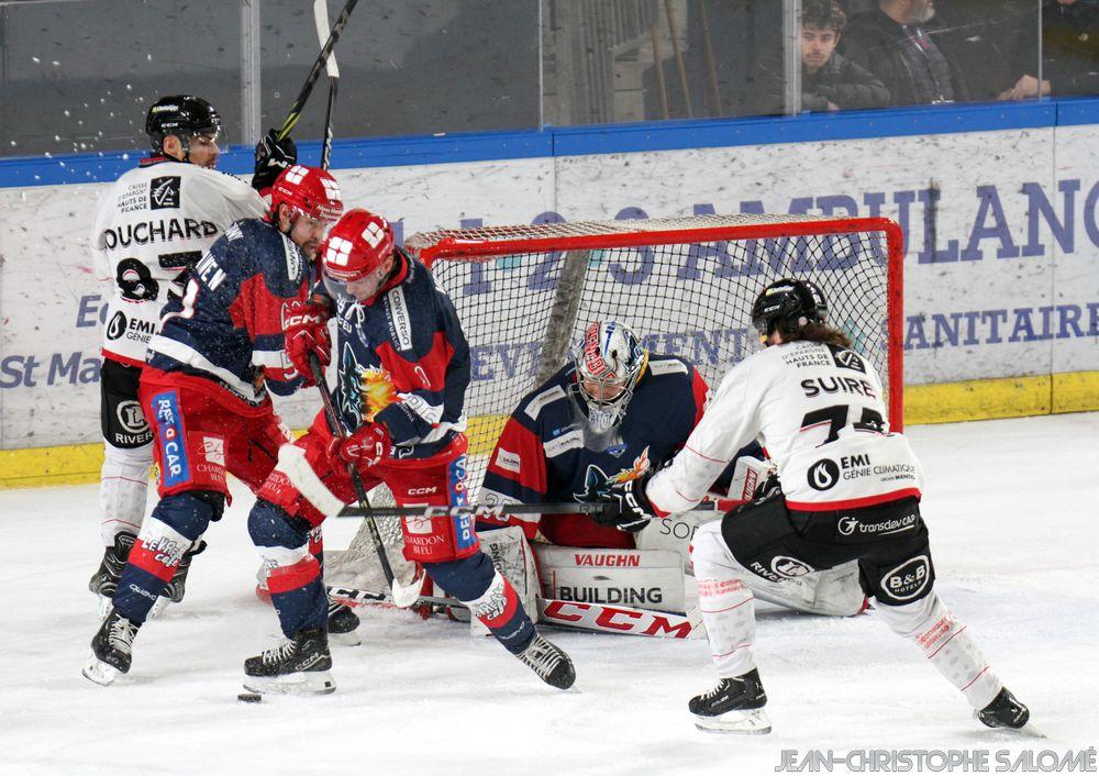 Grenoble  5 - 1 Amiens 