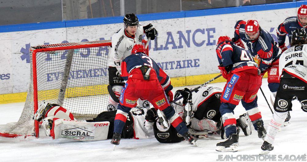 Grenoble  5 - 1 Amiens 