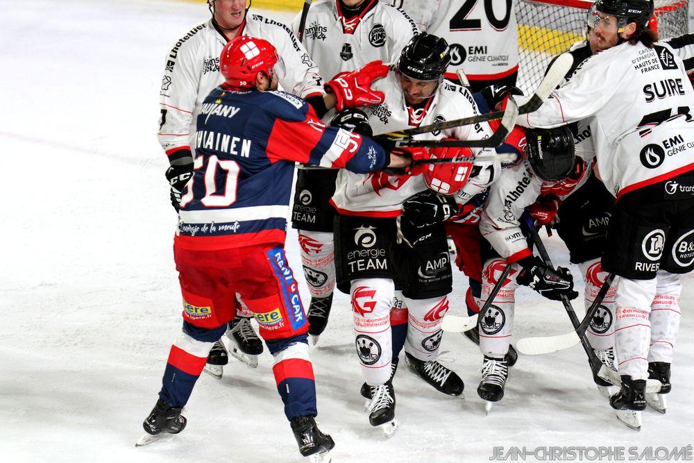 Grenoble  5 - 1 Amiens 