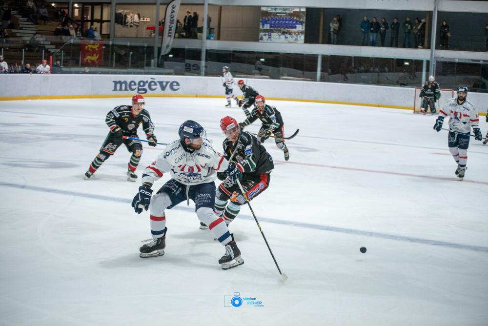 Mont-Blanc 4 - 5 Caen 
