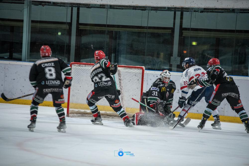 Mont-Blanc 4 - 5 Caen 