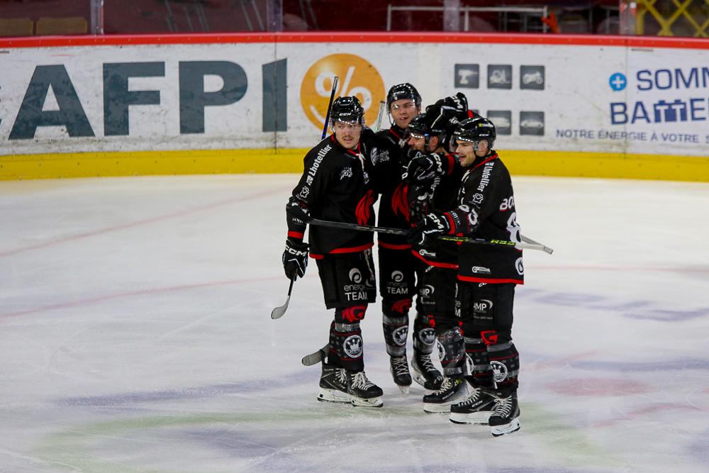Amiens  5 - 3 Chamonix 