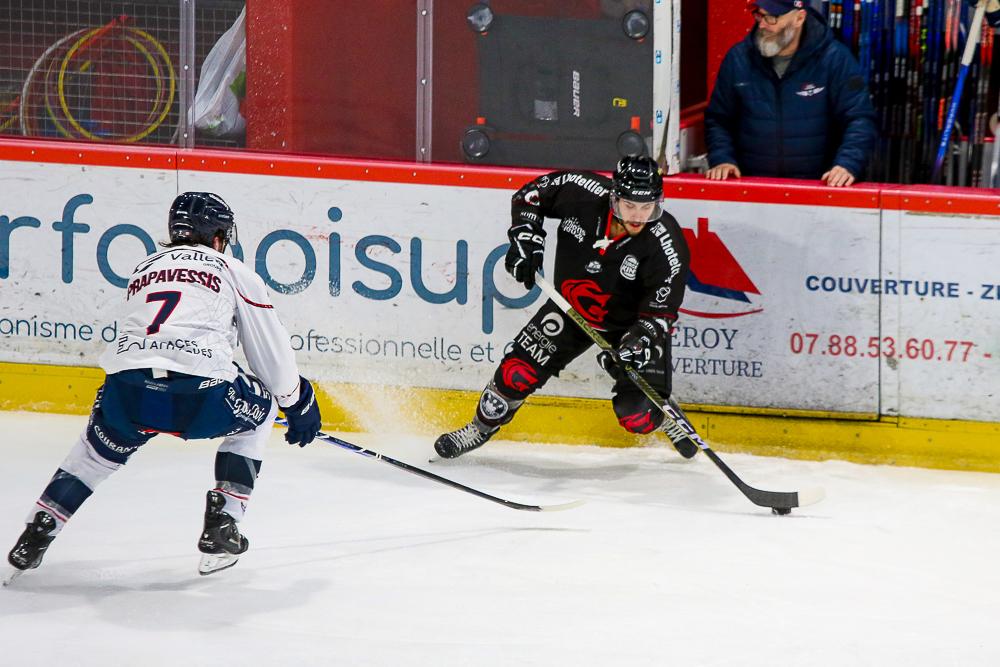 Amiens  1 - 6 Angers 