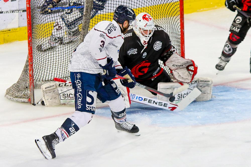 Amiens  1 - 6 Angers 