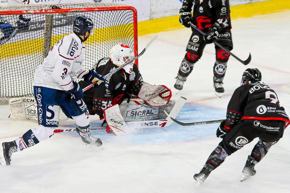 Amiens  1 - 6 Angers 