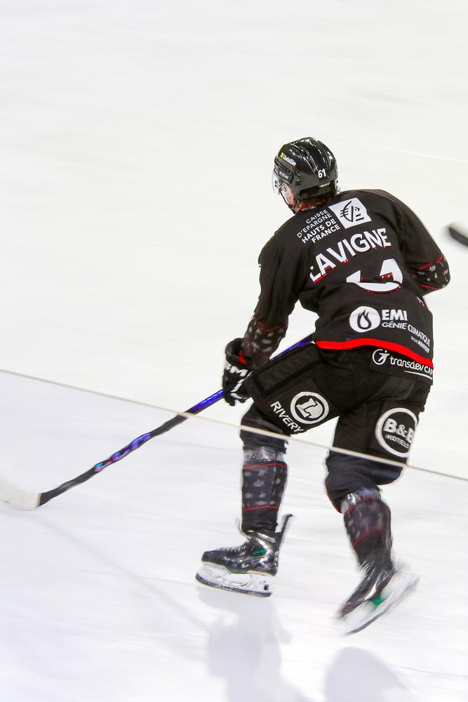 Amiens  1 - 6 Angers 