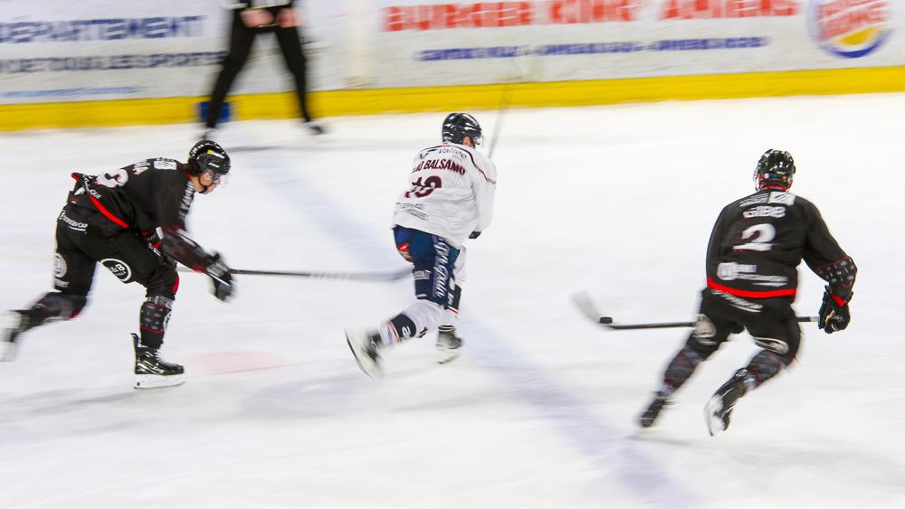 Amiens  1 - 6 Angers 