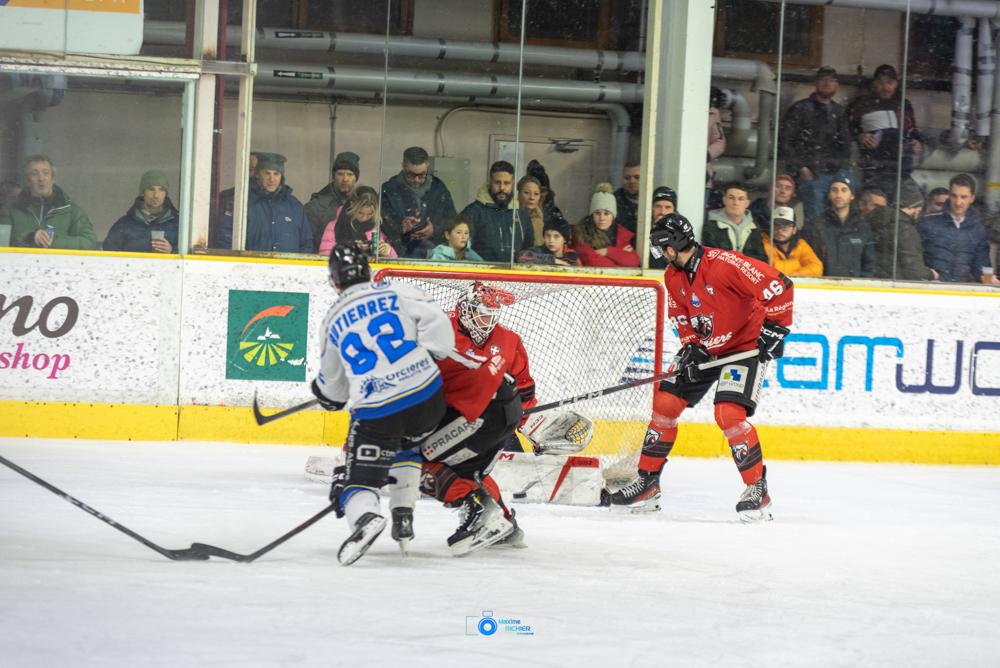 Chamonix  3 - 2 Gap 