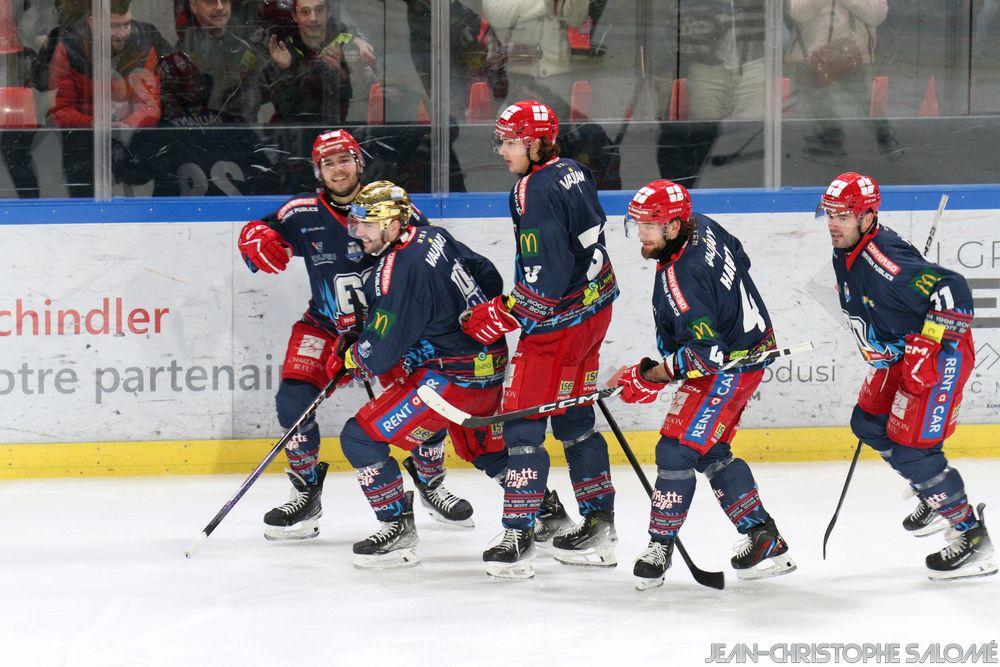 Grenoble  2 - 3 Cergy-Pontoise