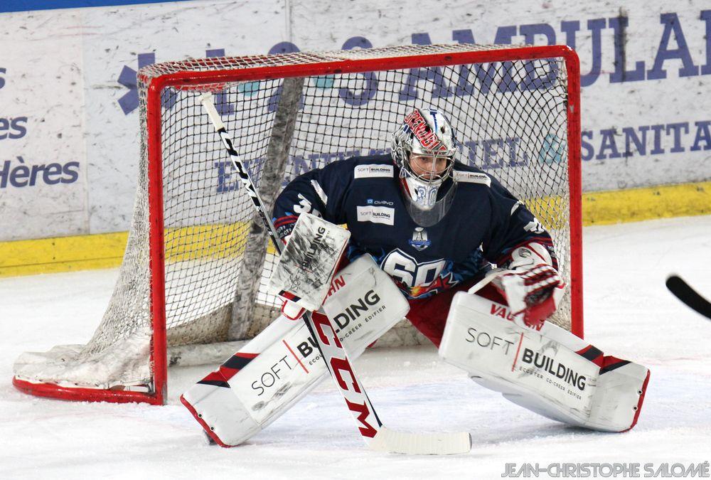 Grenoble  2 - 3 Cergy-Pontoise