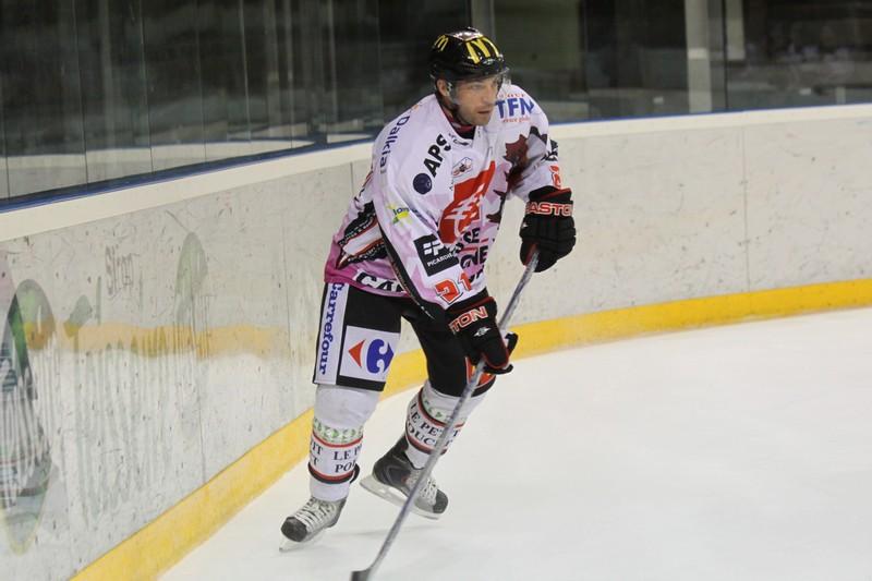 Mont-Blanc 3 - 6 Amiens 