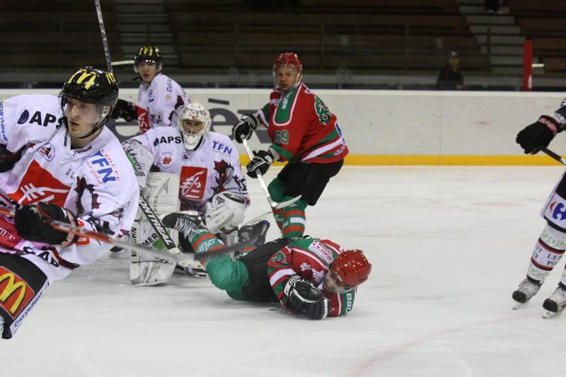 Mont-Blanc 3 - 6 Amiens 
