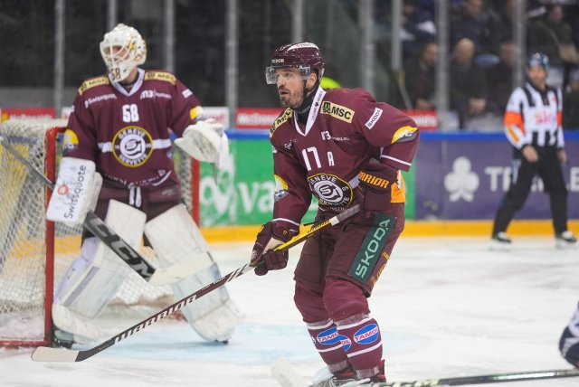 Photo hockey match Genève - Zug le 12/01/2024