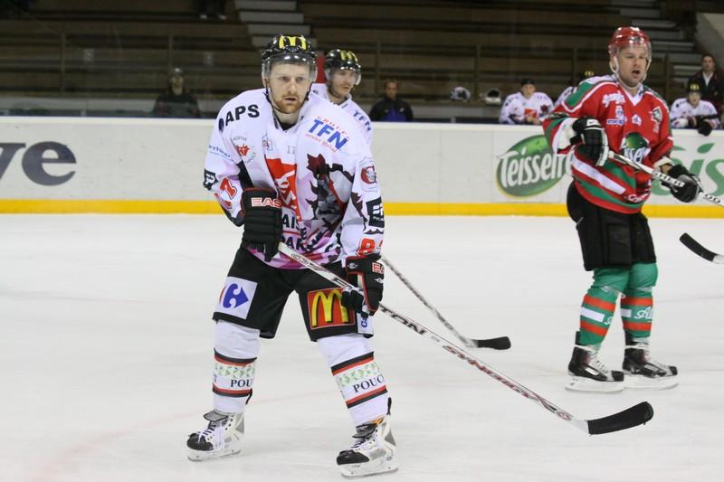 Mont-Blanc 3 - 6 Amiens 