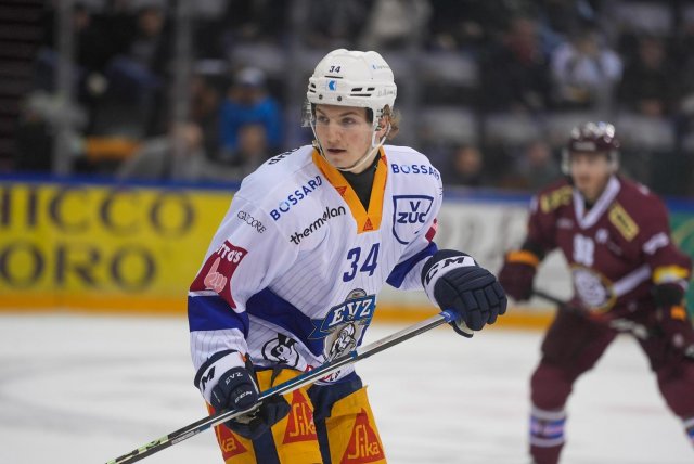 Photo hockey match Genève - Zug le 12/01/2024