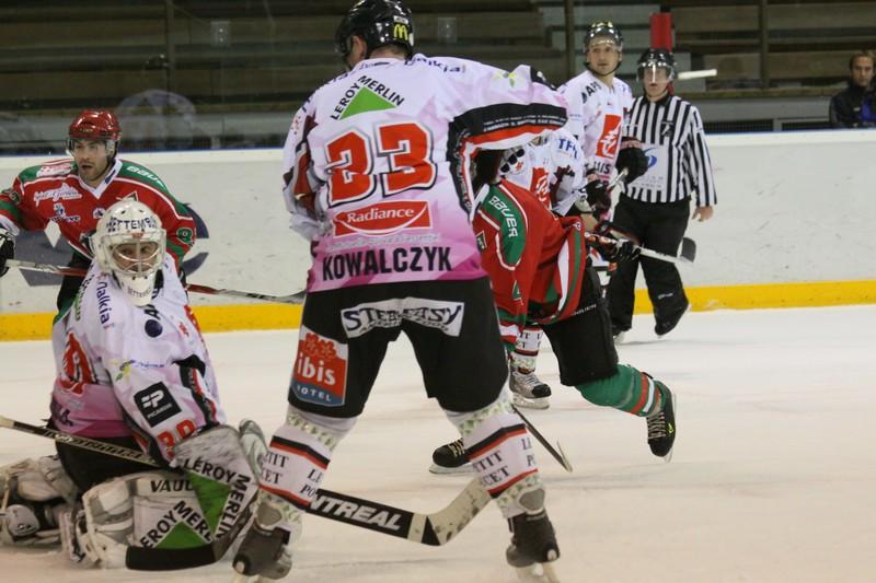 Mont-Blanc 3 - 6 Amiens 