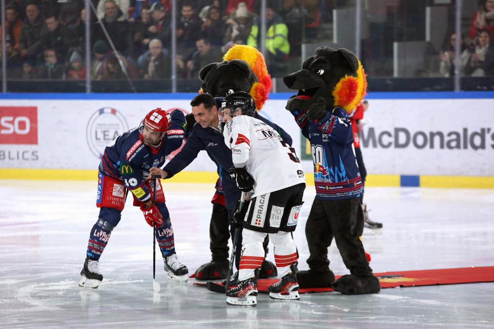 Grenoble  4 - 1 Chamonix 