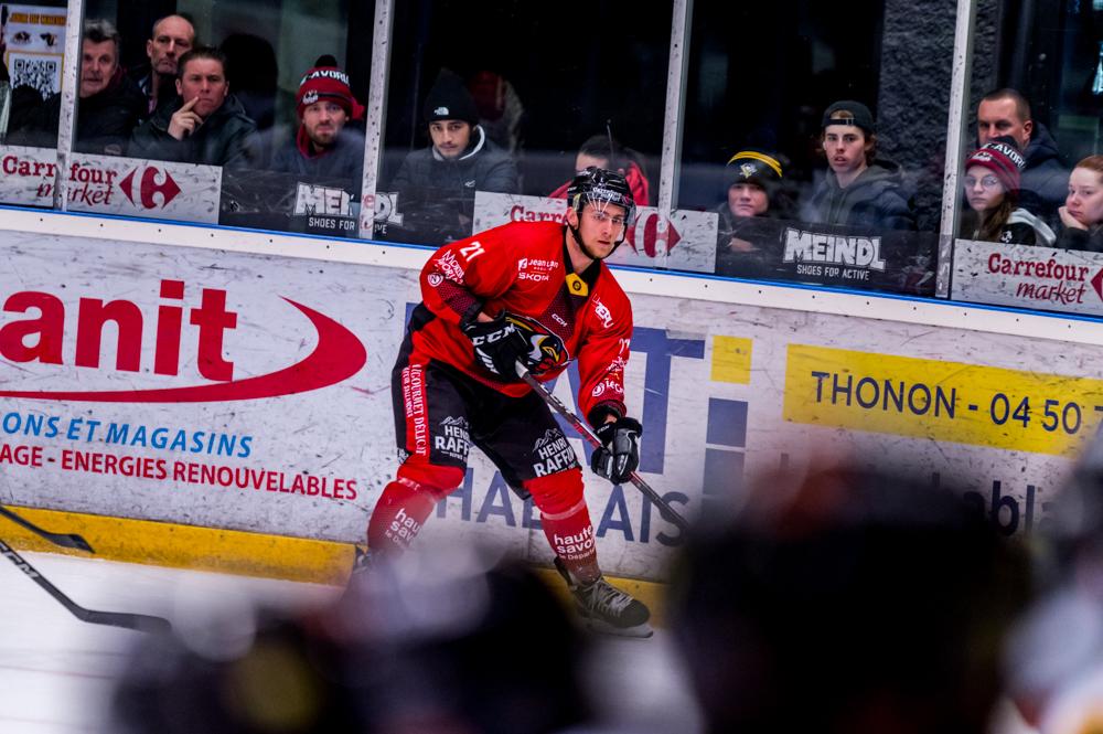 Morzine-Avoriaz 0 - 3 Chambéry