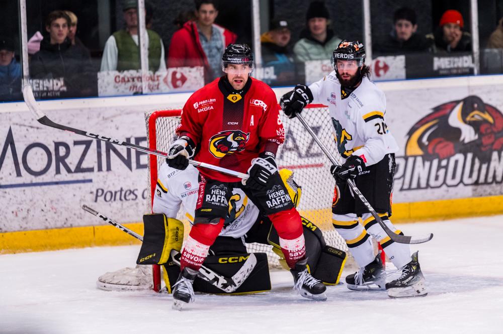 Morzine-Avoriaz 0 - 3 Chambéry