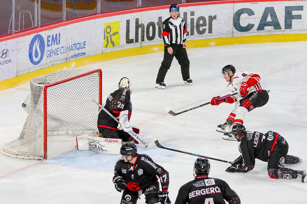 Amiens  4 - 5 Nice