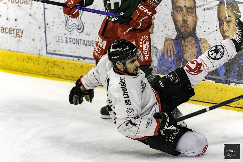 Cergy-Pontoise 4 - 2 Amiens 