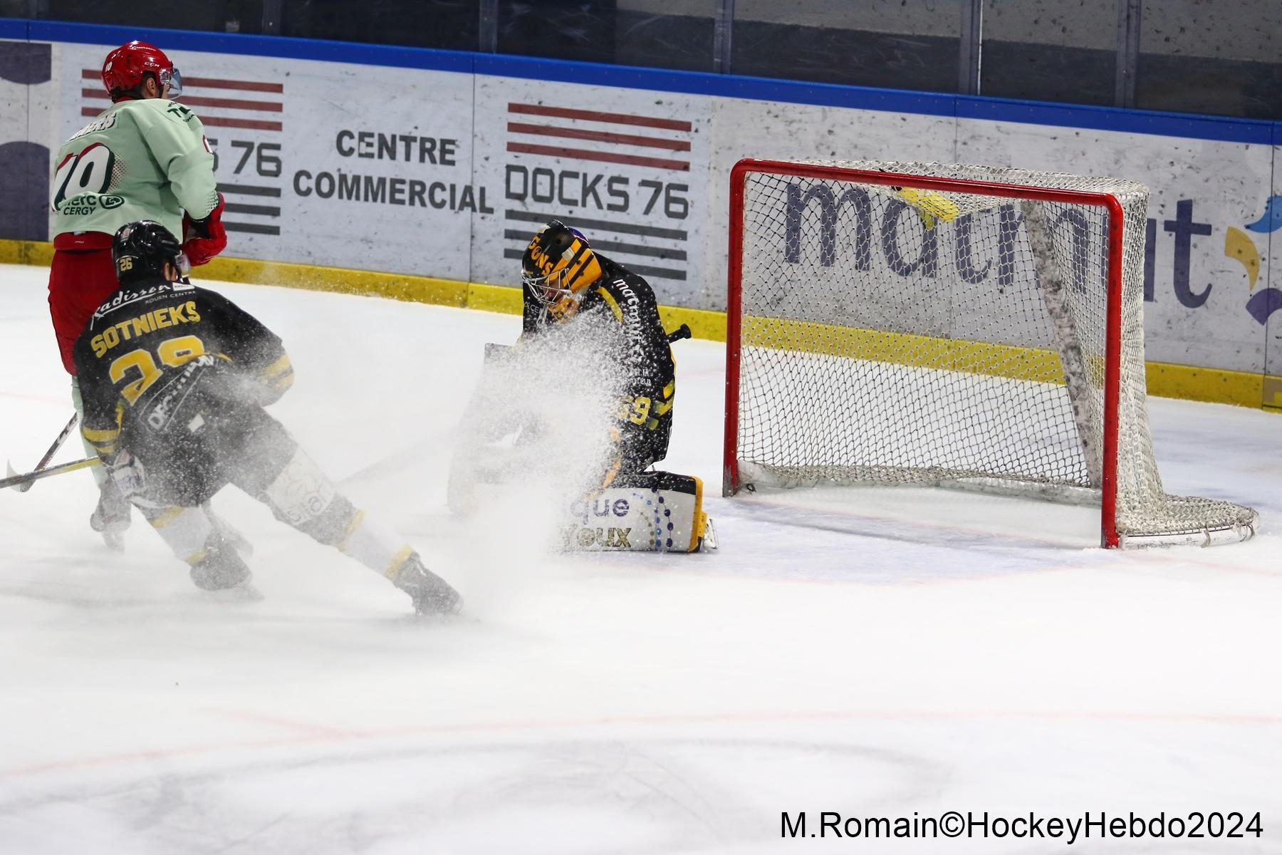 Rouen 2 - 4 Cergy-Pontoise