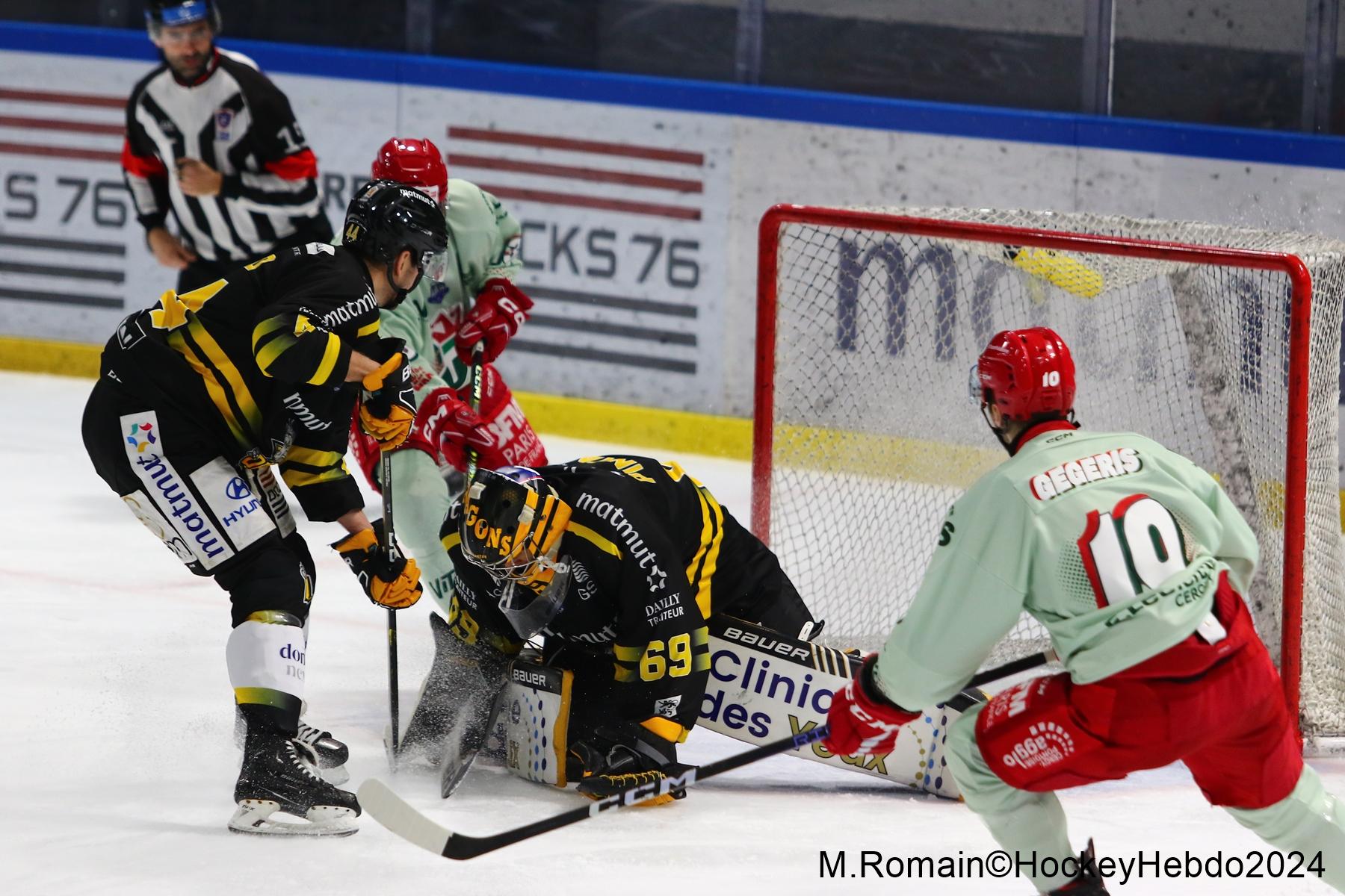 Rouen 2 - 4 Cergy-Pontoise