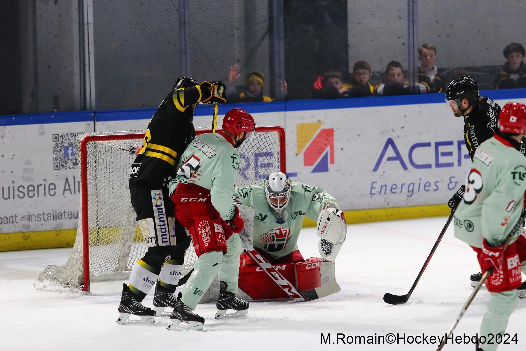 Rouen 2 - 4 Cergy-Pontoise