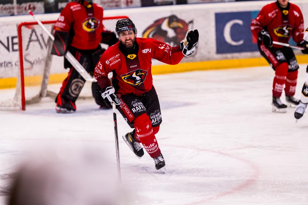 Morzine-Avoriaz 2 - 5 Strasbourg 