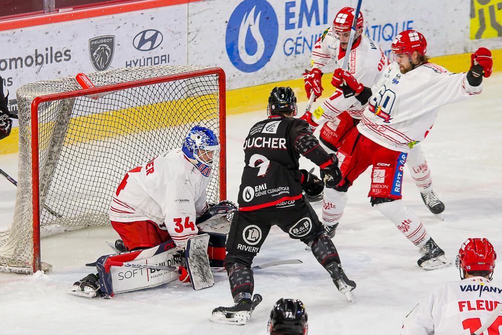 Amiens  4 - 3 Grenoble 
