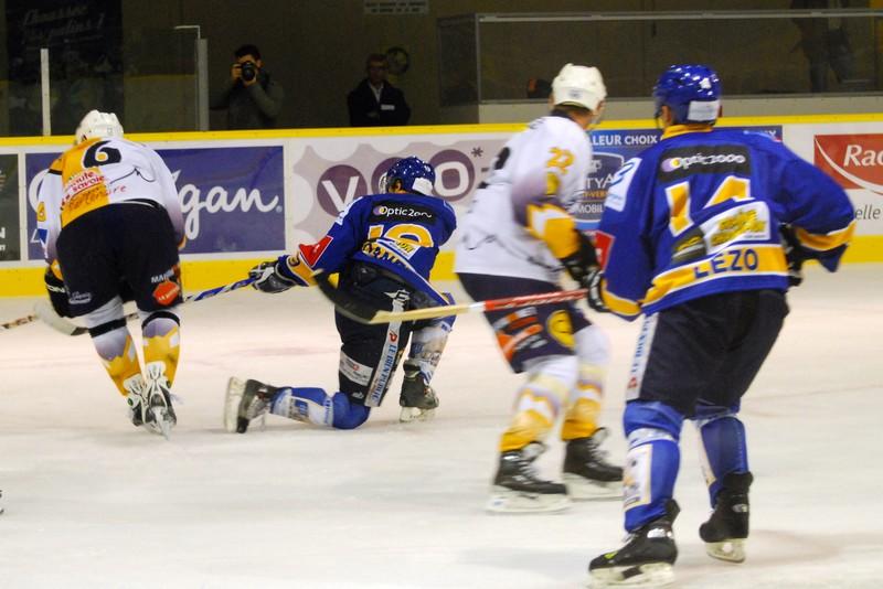 Dijon  4 - 1 Chamonix 