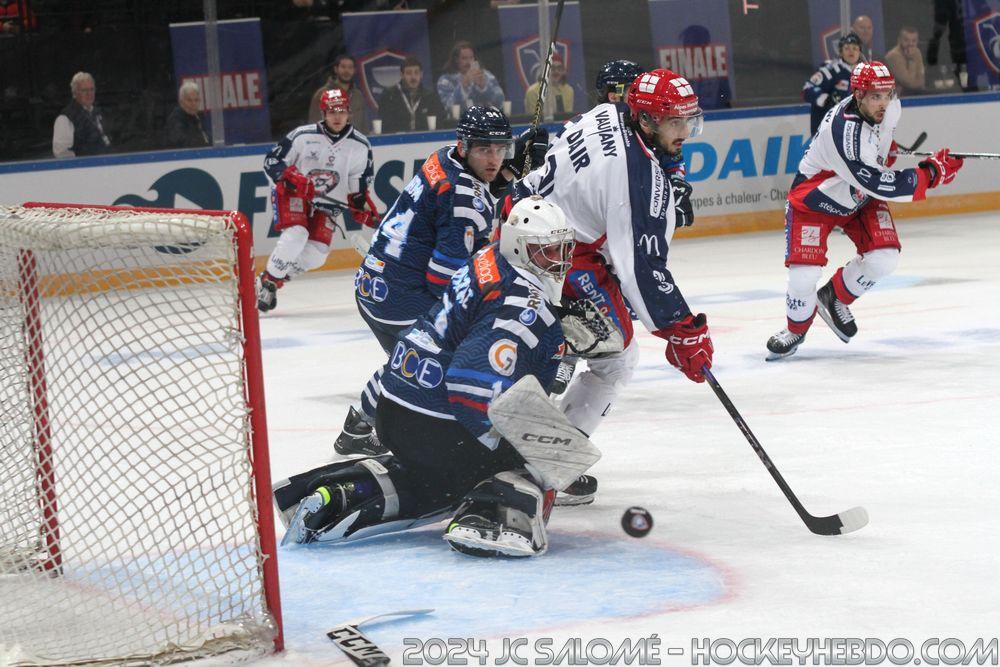 Dunkerque 4 - 7 Grenoble 