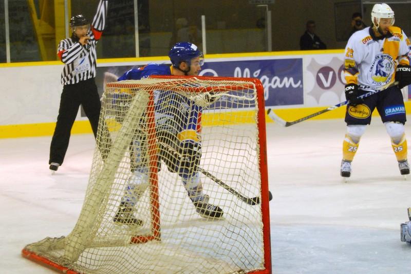 Dijon  4 - 1 Chamonix 
