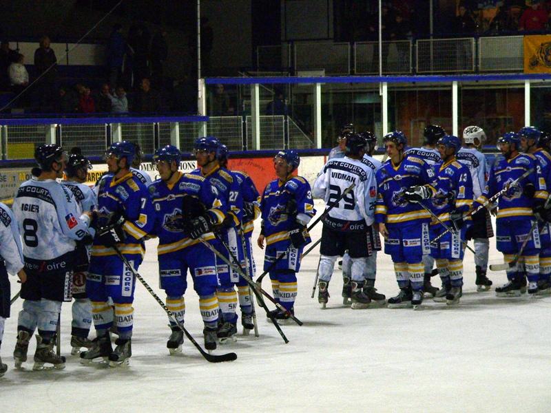 Villard-de-Lans 3 - 7 Angers 