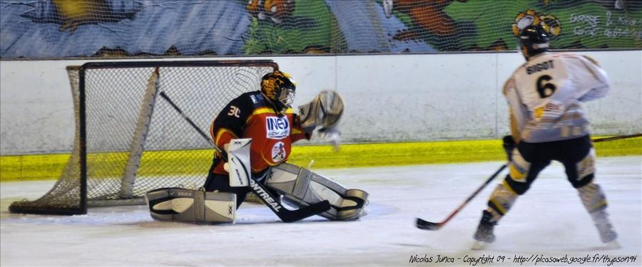 Meudon 7 - 3 Chambéry