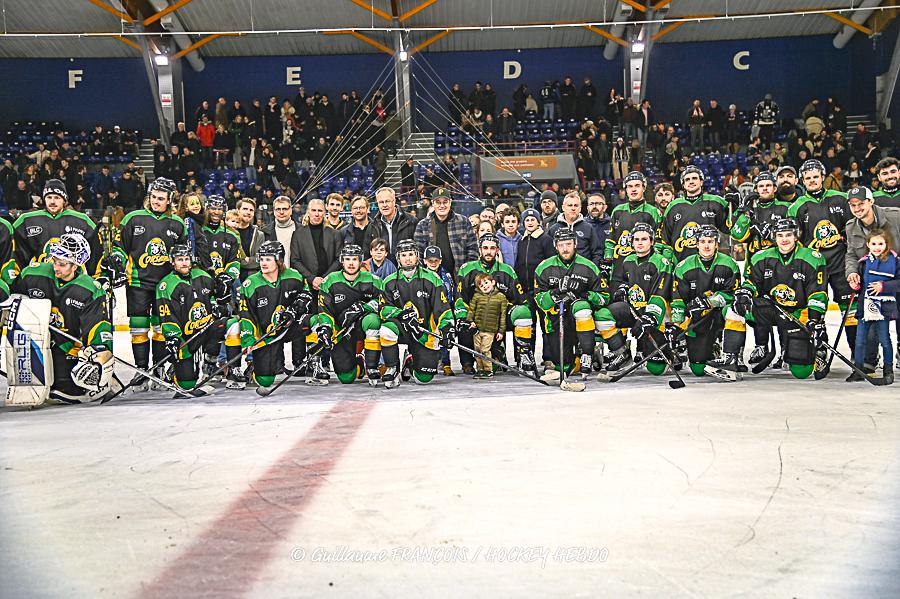 Nantes 7 - 0 Mont-Blanc