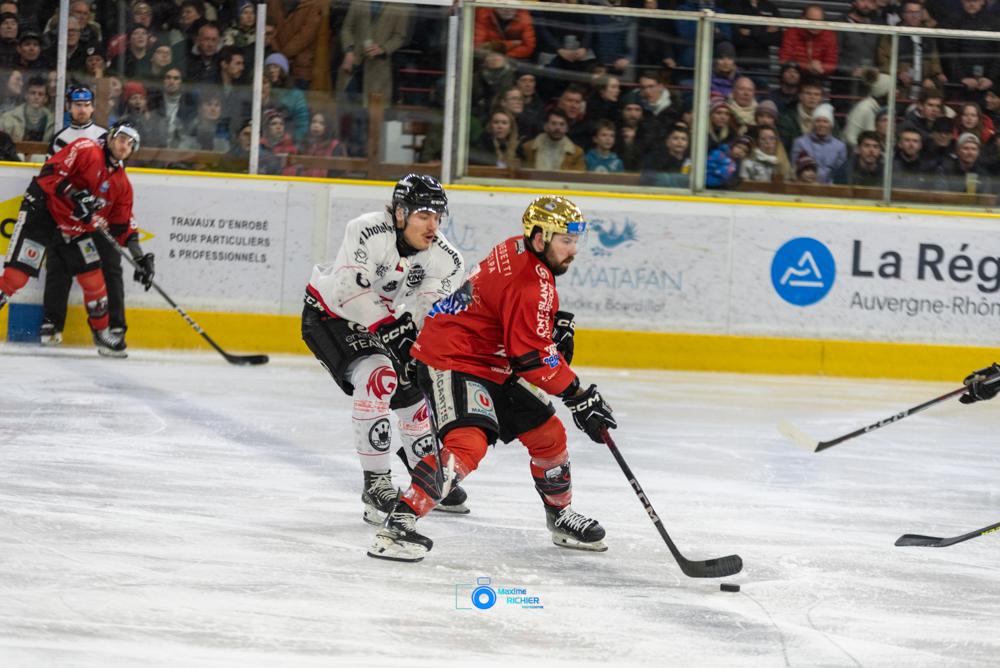 Chamonix  5 - 4 Amiens 