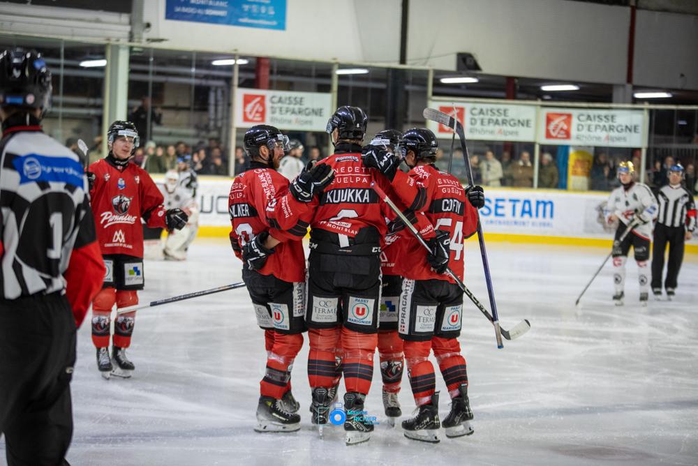 Chamonix  5 - 4 Amiens 